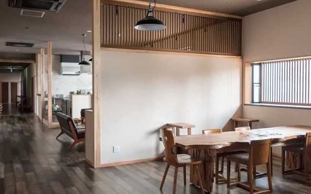 HOSTEL Co-EDO