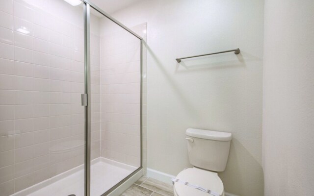 Champions Gate-1308cebwjgil