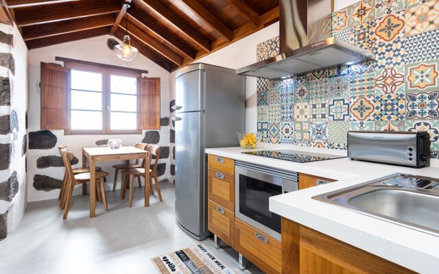 HomeLike Nature Carrizales and Masca House & Wifi