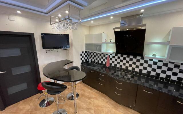 Апартаменты на набережной Кубанская