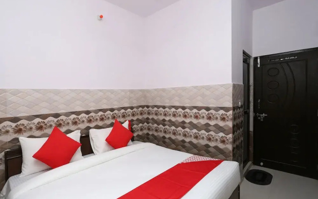 OYO 14920 Blue Heart Guest House