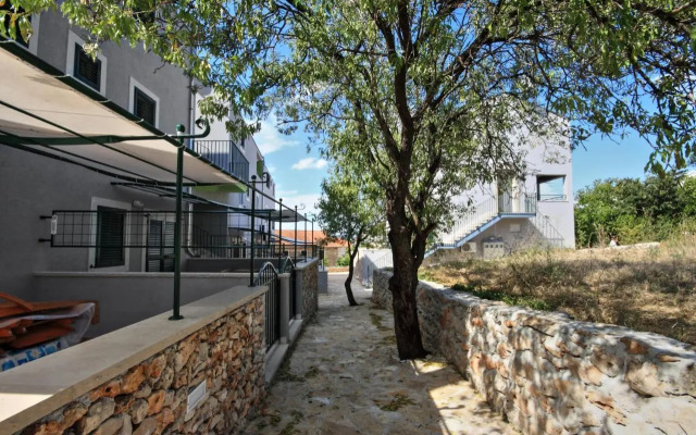 Apartments Kala mendula