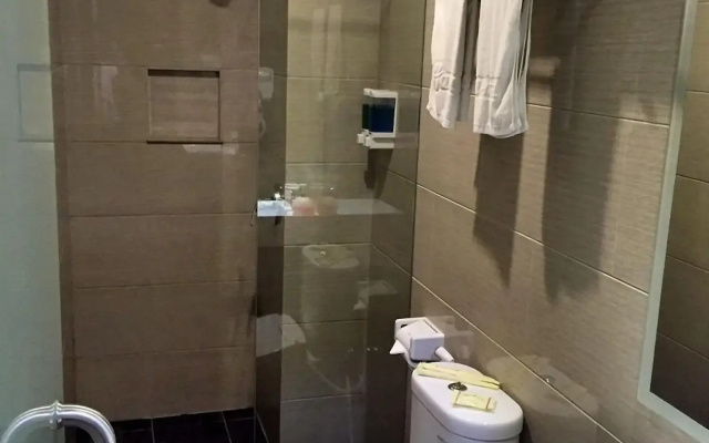 Hana Hotel