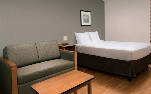 WoodSpring Suites Odessa