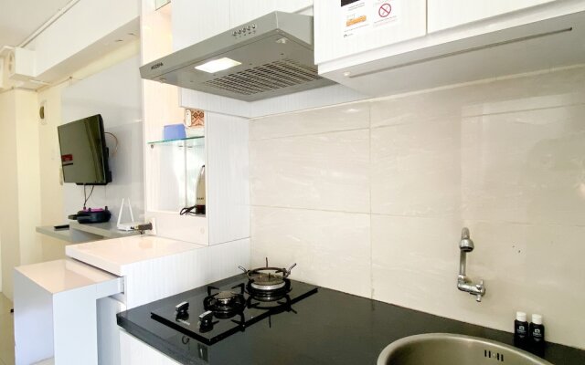 Best Strategic And Cozy Studio At Bassura City Apartment