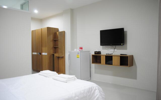 Paru Ville (service apartment)