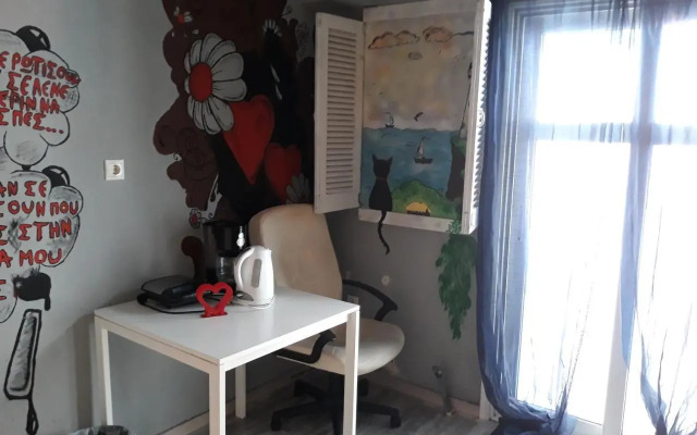 The studio with the bohemian ambiance