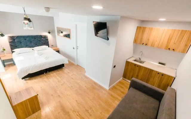 . Labirint Residence