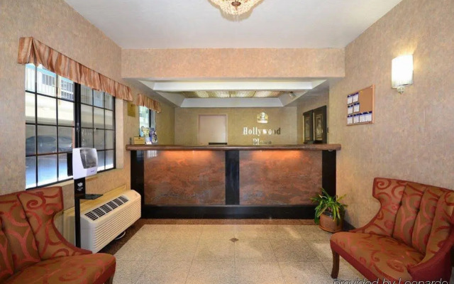 Best Western Hollywood Plaza Inn Hotel - Hollywood Walk of Fame LA