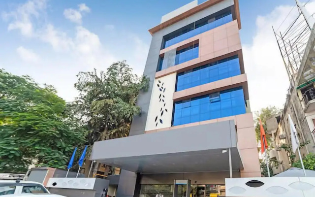 Hotel Kohinoor Plaza