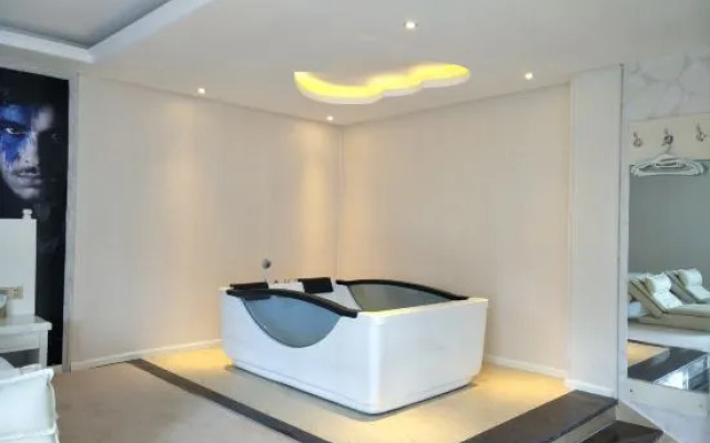 Impression Hotel