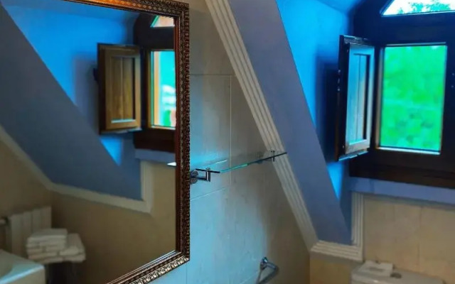 Hotel Rural La Llosa De Samano