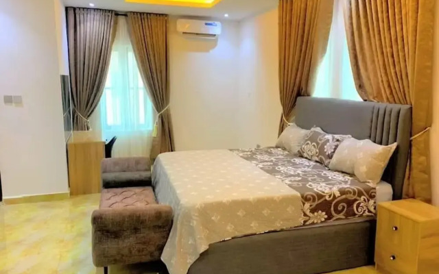 DFW Abodes Luxury Home