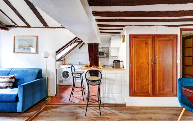 Cozy 2BR in the Heart of Île Saint-Louis