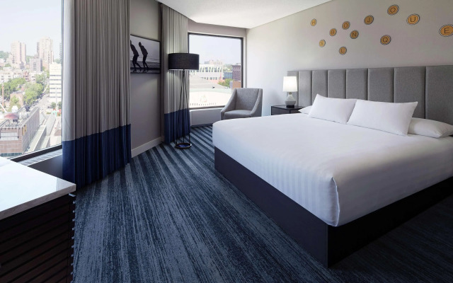 DoubleTree by Hilton Montreal