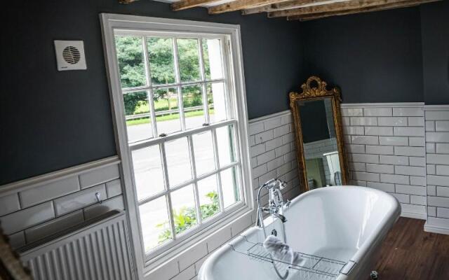 The Vicarage Freehouse & Rooms