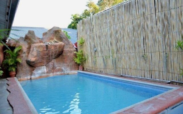 Rockpoint Hotspring Resort Hotel & Spa