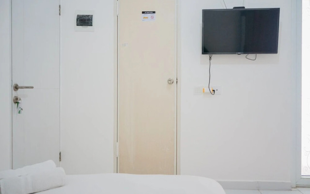 Cozy and Contemporary Studio Apartment at Aeropolis Residence