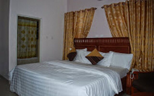 Bimerks Hotels & Suites