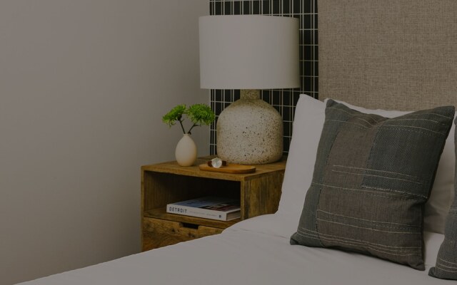 Sonder by Marriott Bonvoy Gabriel Richard Apartments Downtown