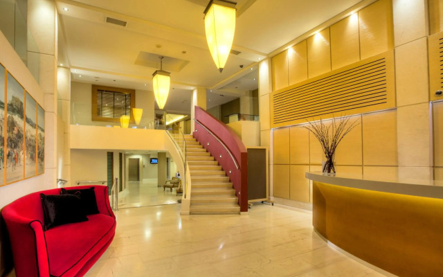 Central Athens Hotel