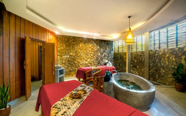 Honai Resort