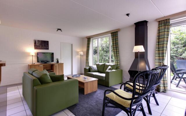 Cozy Holiday Home with Garden near Zwolle