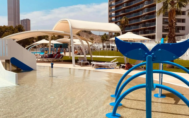 SUNSET WAVES sea & sky apartment