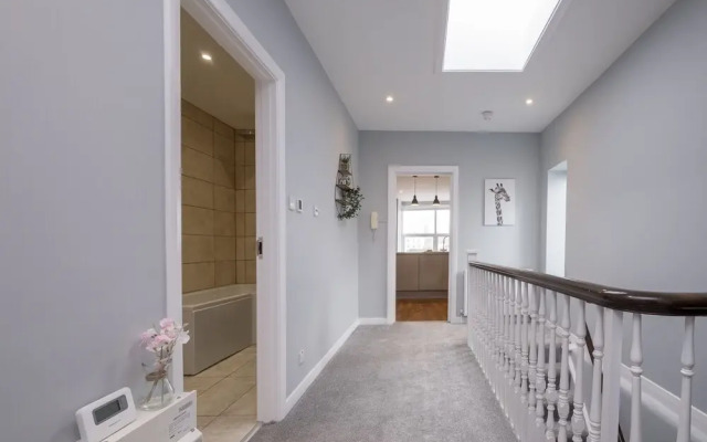 1 & 2 Bed Near Brighton Beach By Opulent