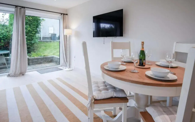 Bayview 3 - 2 Bedroom Chalet - Bayview Oxwich