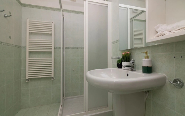 Porto Letizia Ferrara 1