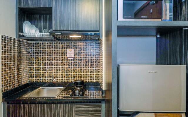 Warm and Cozy Studio at The Oasis Apartment