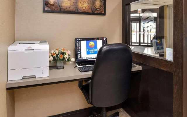 Comfort Inn Brampton