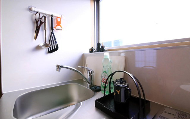 Tomaru Morisita House – Guest Rooms – Tokyo