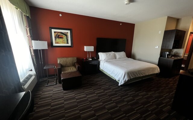 Holiday Inn Express & Suites Alva