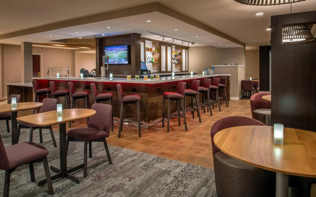 Courtyard by Marriott Portland North
