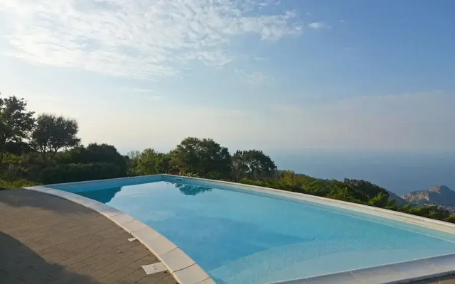 Villa Ciliegio 8 in Cefal