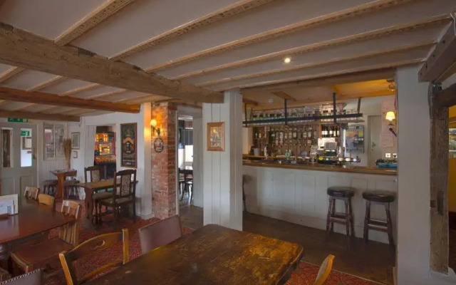 Coach & Horses