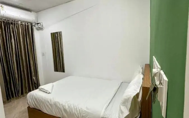 Hotel Metro Den