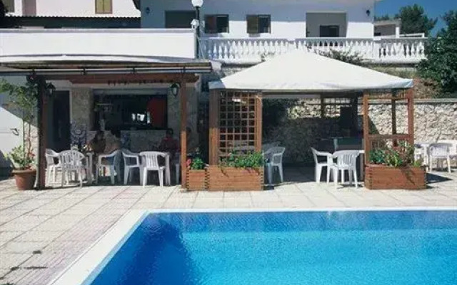 Villa Carabella Residence