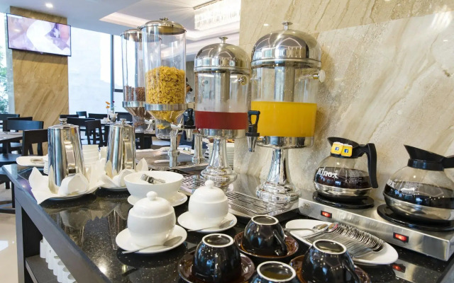Diamond Luxury Hotel