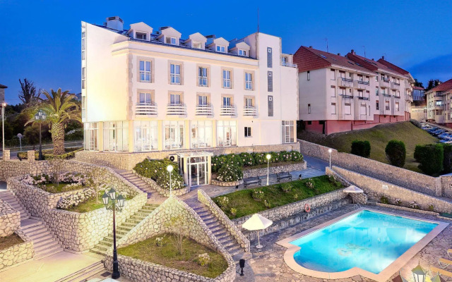 Hotel Suances