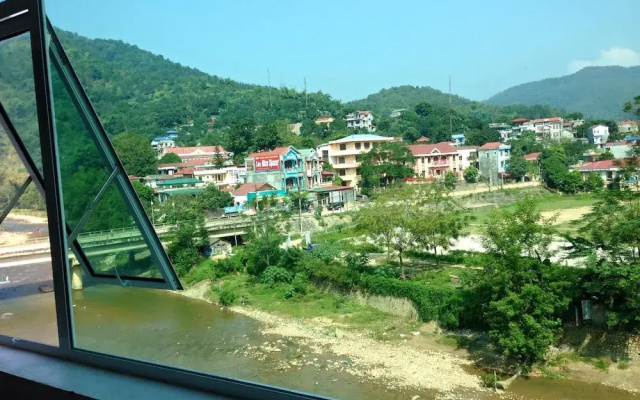 Quy Anh Hotel Bao Lac