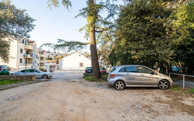 Apartment Promenada- 4pax with Parking