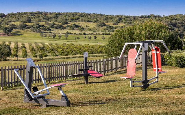 NAU Morgado Golf & Country Club