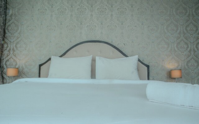 2 Bedrooms Denpasar Residence by Travelio