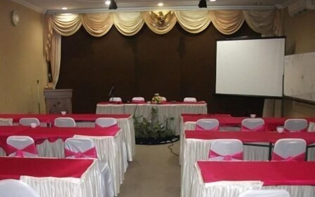 New Siliwangi Hotel & Restaurant