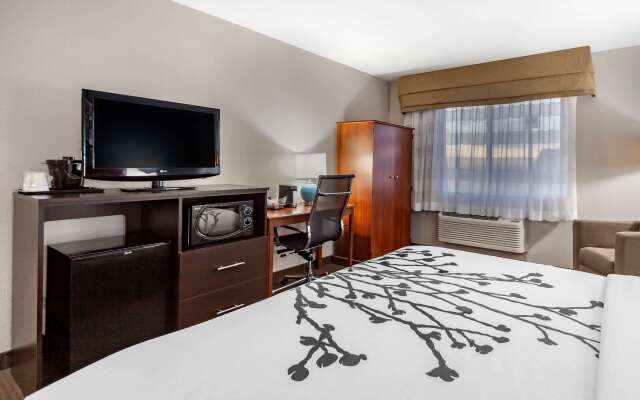 Sleep Inn & Suites Hays I-70