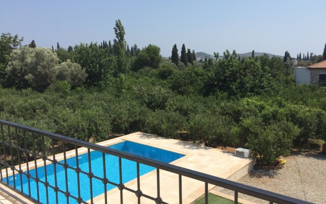 Important Group Villa BD469 4 Bedrooms