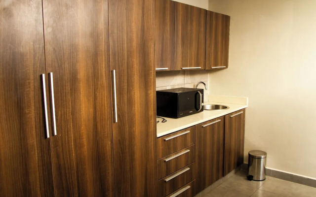 Royal Shaza Suites